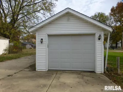 202 N Macarthur Blvd, Springfield, IL 62702 photo 22