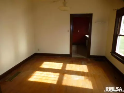 202 N Macarthur Blvd, Springfield, IL 62702 photo 4