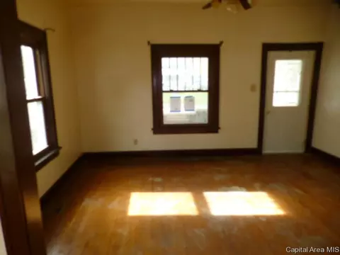 202 N Macarthur Blvd, Springfield, IL 62702 photo 3