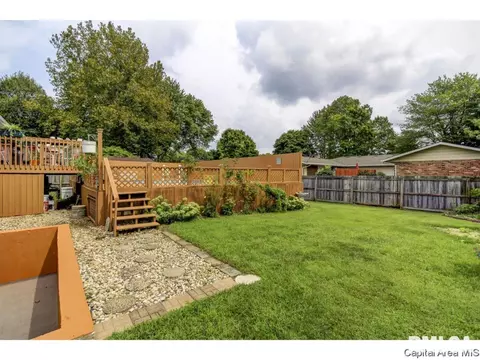 2632 Baronne, Springfield, IL 62704 photo 4