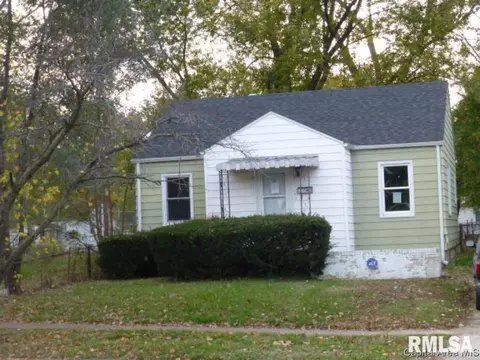 2241 S 13th St, Springfield, IL 62703 photo 1
