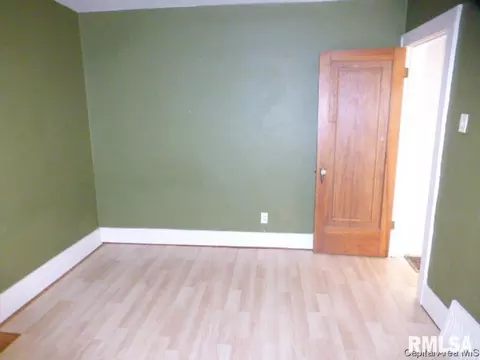 2418 Yale Blvd, Springfield, IL 62703 photo 11