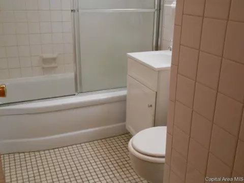 3073 Louise, Springfield, IL 62702 photo 6