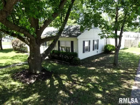 2303 Ramsey Rd, Springfield, IL 62702 photo 4