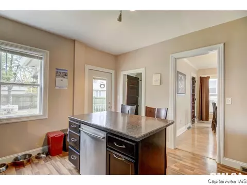 108 N State St, Springfield, IL 62702 photo 14