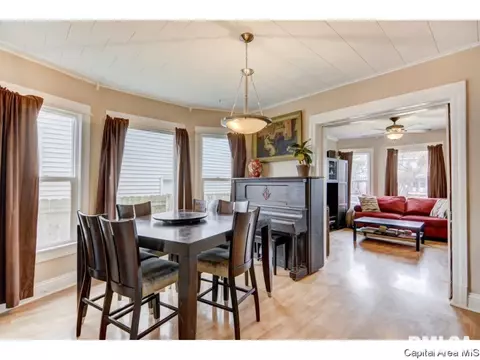108 N State St, Springfield, IL 62702 photo 11