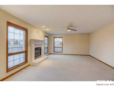 4001 Fielding Dr, Springfield, IL 62707 photo 12