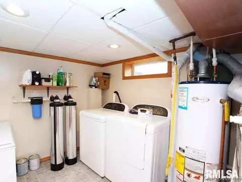 608 E Spaulding St, Riverton, IL 62561 photo 21