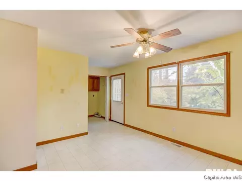 5100 Deerwood Lk, Springfield, IL 62703 photo 10