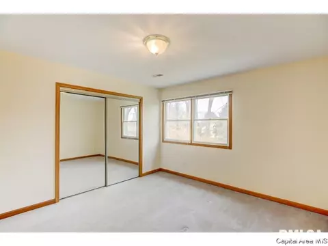 5100 Deerwood Lk, Springfield, IL 62703 photo 14