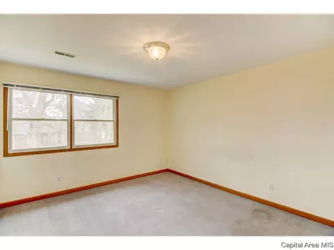 5100 Deerwood Lk, Springfield, IL 62703 photo 13