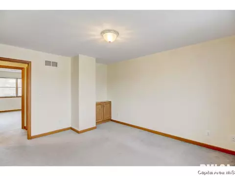 5100 Deerwood Lk, Springfield, IL 62703 photo 20