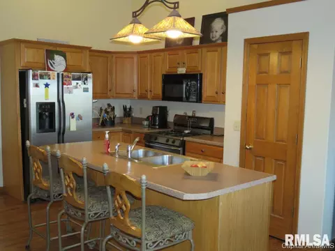 5221 Manhattan Dr, Springfield, IL 62711 photo 6