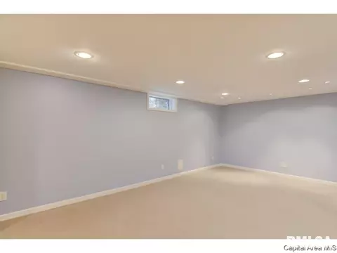 3160 Elmhurst, Springfield, IL 62704 photo 30