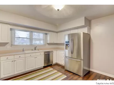 3160 Elmhurst, Springfield, IL 62704 photo 10