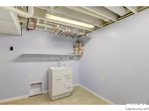 3160 Elmhurst, Springfield, IL 62704 photo 12