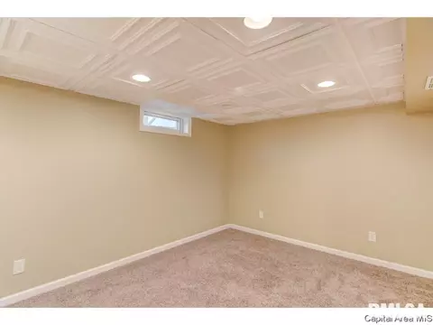 3160 Elmhurst, Springfield, IL 62704 photo 32