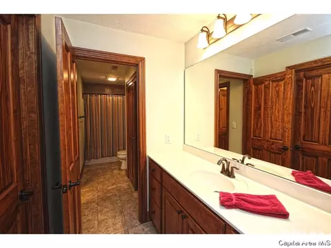 2210 Charlack Ave, Springfield, IL 62704 photo 17