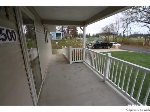 2500 Harbauer W, Springfield, IL 62702 photo 7