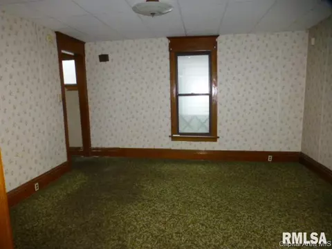 1004 S 11th St, Springfield, IL 62703 photo 4