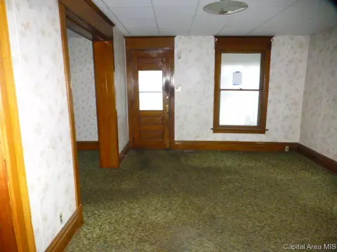1004 S 11th St, Springfield, IL 62703 photo 2