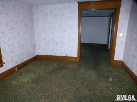 1004 S 11th St, Springfield, IL 62703 photo 3