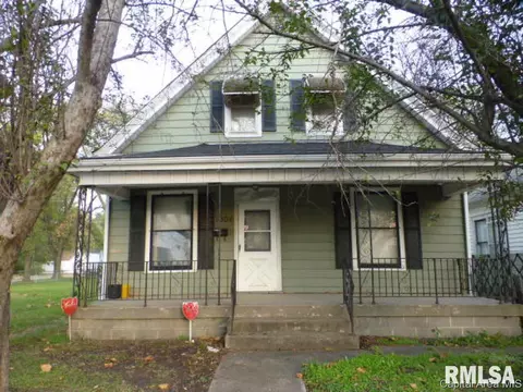 1004 S 11th St, Springfield, IL 62703 photo 1