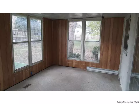 3225 Clarendon, Springfield, IL 62704 photo 6