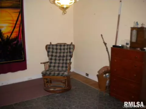 231 E Springfield, Virginia, IL 62691 photo 6
