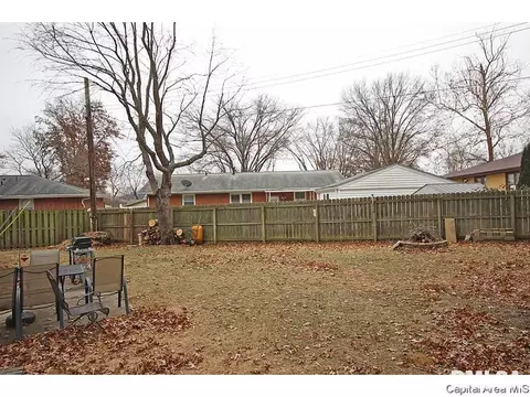 2006 Cambridge, Springfield, IL 62704 photo 29