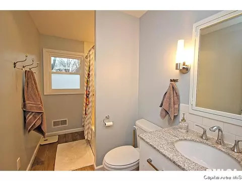2006 Cambridge, Springfield, IL 62704 photo 26