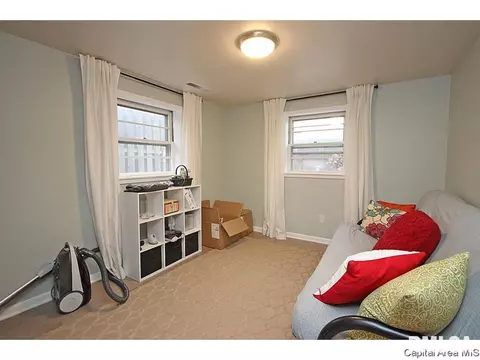2006 Cambridge, Springfield, IL 62704 photo 17