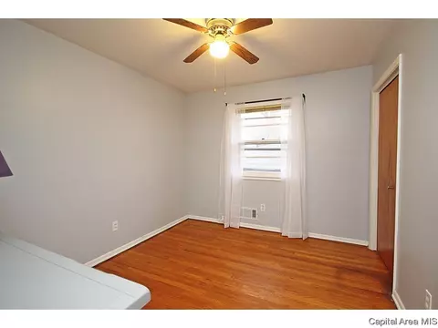 2006 Cambridge, Springfield, IL 62704 photo 24