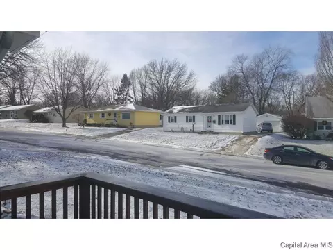 1422 Johnson Ln, Springfield, IL 62702 photo 3