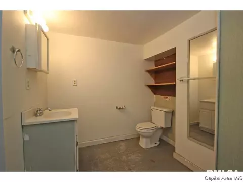 2319 N 15th St, Springfield, IL 62702 photo 26
