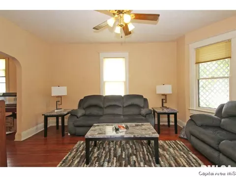 2319 N 15th St, Springfield, IL 62702 photo 7
