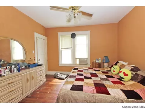 2319 N 15th St, Springfield, IL 62702 photo 16