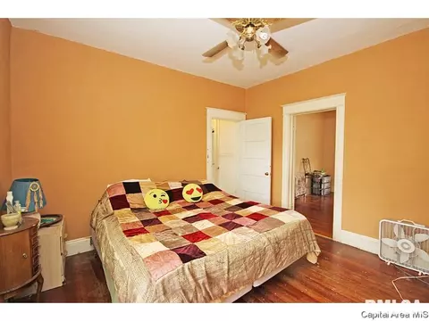 2319 N 15th St, Springfield, IL 62702 photo 14