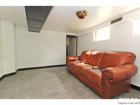 2319 N 15th St, Springfield, IL 62702 photo 22