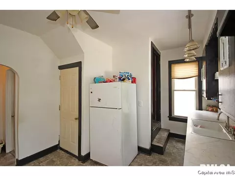 2319 N 15th St, Springfield, IL 62702 photo 27