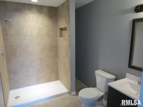 2161 E Reservoir St, Springfield, IL 62702 photo 7