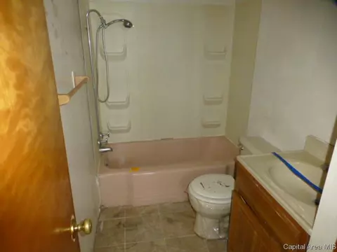 1011 N 4th St, Springfield, IL 62702 photo 6