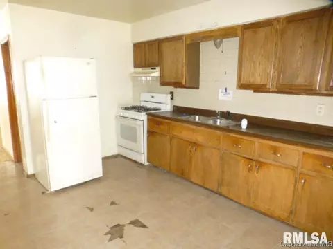1011 N 4th St, Springfield, IL 62702 photo 18