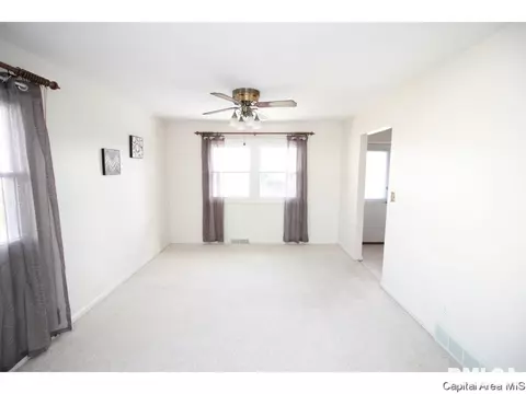 2908 Arlington Dr, Springfield, IL 62704 photo 6