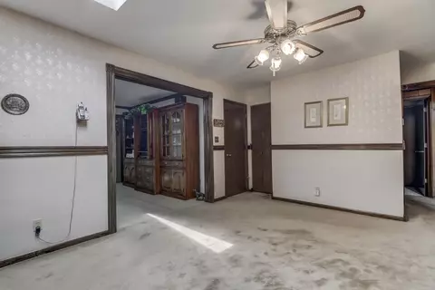 58 Providence Ln, Springfield, IL 62711 photo 8
