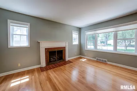 2028 S Park Ave, Springfield, IL 62704 photo 5