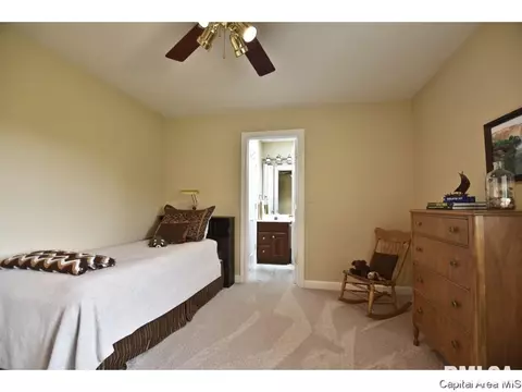 3100 Falcon Pt, Springfield, IL 62711 photo 30