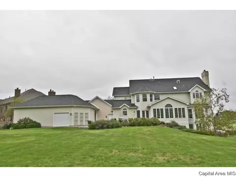 3100 Falcon Pt, Springfield, IL 62711 photo 4