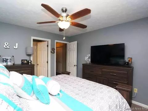 4431 Venetian Dr, Springfield, IL 62703 photo 14