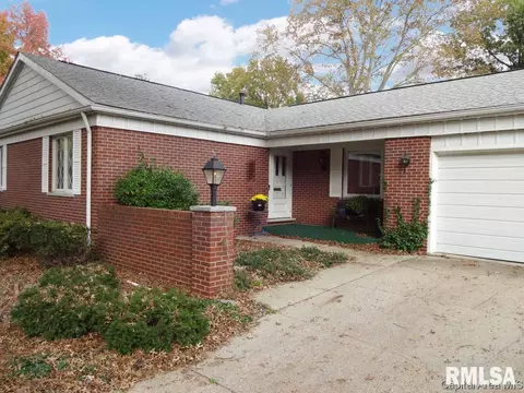 2000 S Noble Ave, Springfield, IL 62704 photo 2